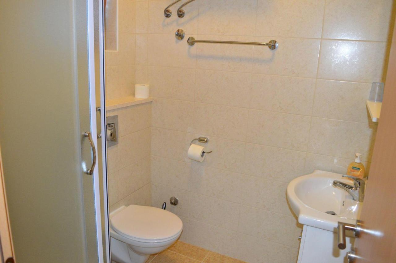 Apartments Vilim 迪斯诺 外观 照片